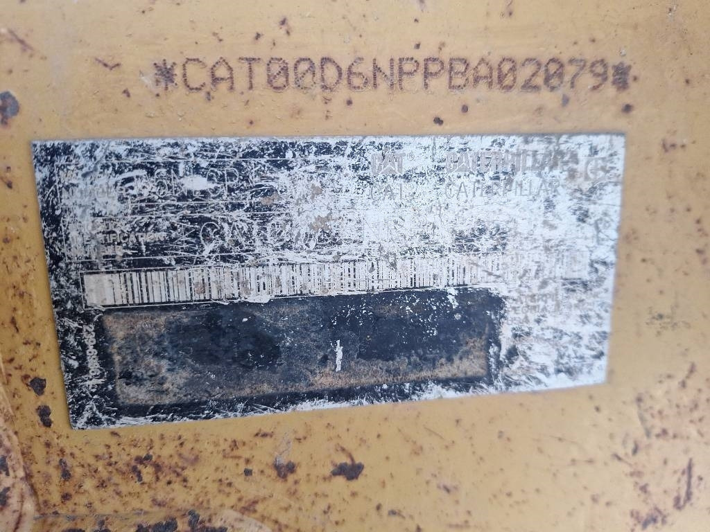 CAT D 6 N LGP (Under Preparation) - Buldozer: foto 4 CAT D 6 N LGP (Under Preparation) - Buldozer: foto 4