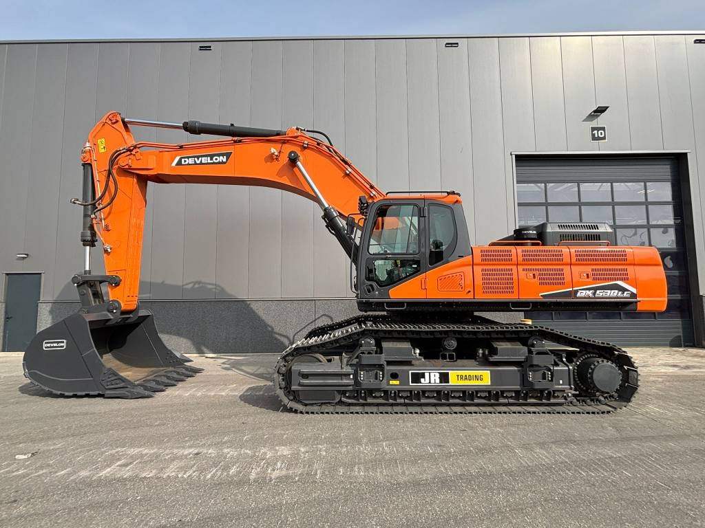 Develon DX 530 LC-7 M - Ekskavator me zinxhirë: foto 1 Develon DX 530 LC-7 M - Ekskavator me zinxhirë: foto 1