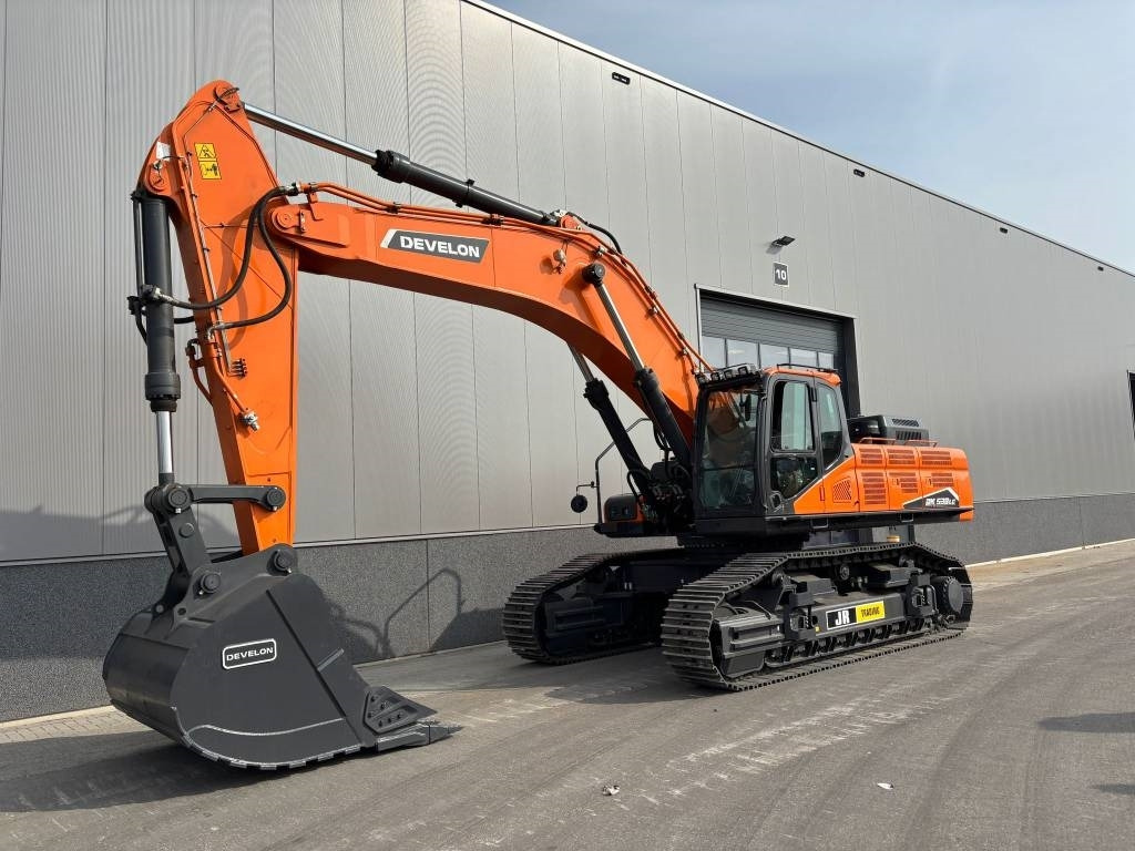 Develon DX 530 LC-7 M - Ekskavator me zinxhirë: foto 2 Develon DX 530 LC-7 M - Ekskavator me zinxhirë: foto 2