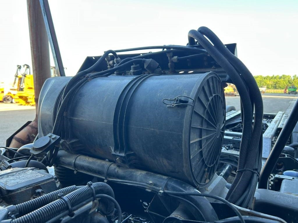Gjysmë-kamion MAN TGA 33.460 FDS: foto 29