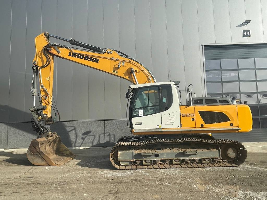 Liebherr R 926 LC - Ekskavator me zinxhirë: foto 1 Liebherr R 926 LC - Ekskavator me zinxhirë: foto 1