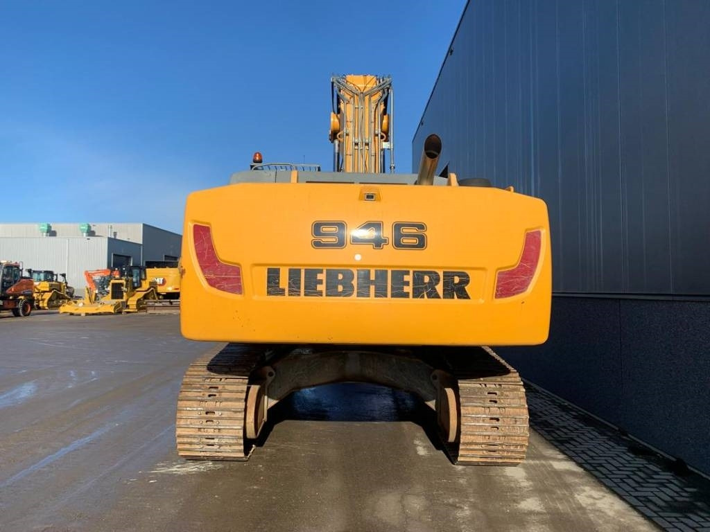 Liebherr R 946 LC - Ekskavator me zinxhirë: foto 4 Liebherr R 946 LC - Ekskavator me zinxhirë: foto 4