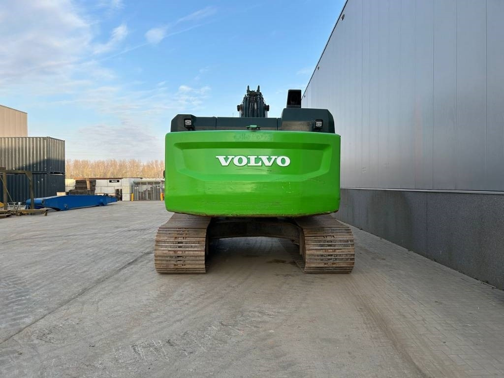 Volvo EC 380 EL - Ekskavator me zinxhirë: foto 4 Volvo EC 380 EL - Ekskavator me zinxhirë: foto 4