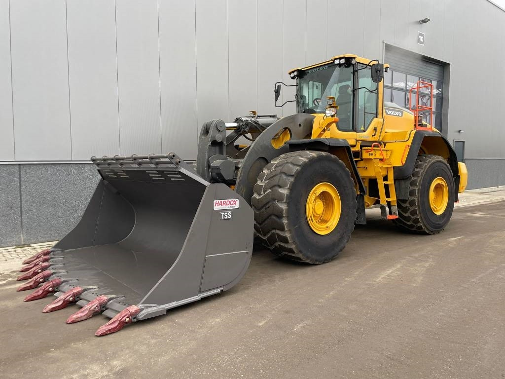 Volvo L 260 H - Fadrom me goma: foto 2 Volvo L 260 H - Fadrom me goma: foto 2
