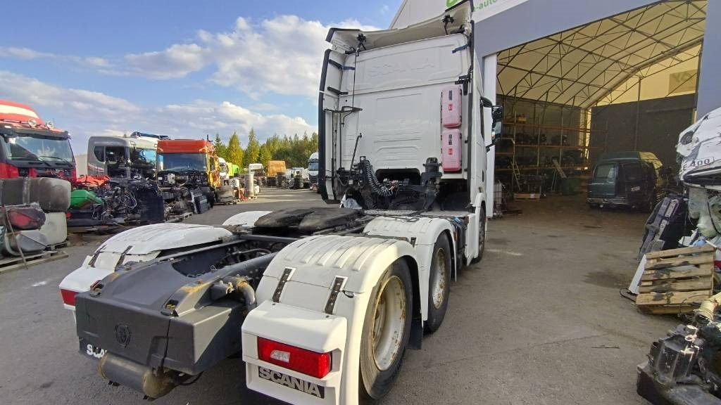 Scania R500 6x2 vetoauto, ilmajouset - Gjysmë-kamion: foto 4 Scania R500 6x2 vetoauto, ilmajouset - Gjysmë-kamion: foto 4