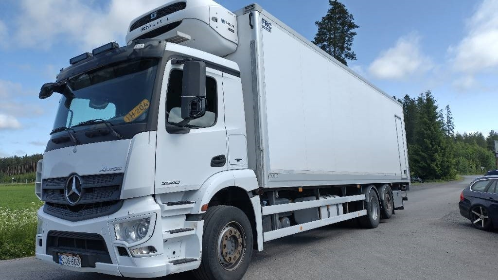 Mercedes-Benz Antos 2540 9,5m kylmäkori,Frc 2027 - Kamion frigorifer: foto 1 Mercedes-Benz Antos 2540 9,5m kylmäkori,Frc 2027 - Kamion frigorifer: foto 1