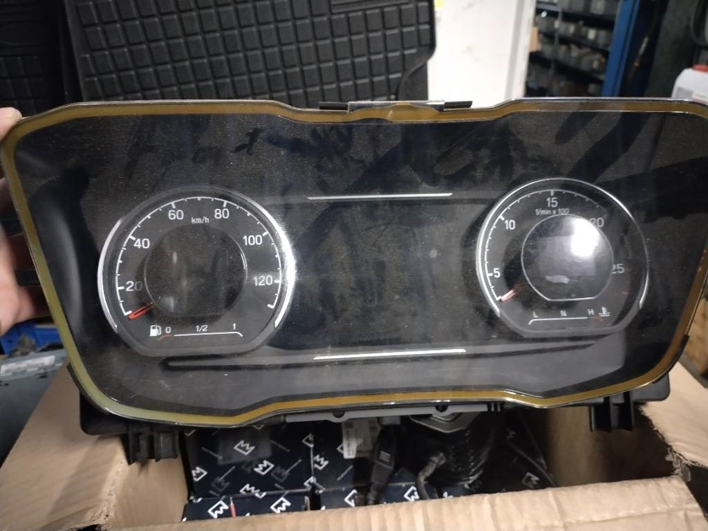Scania NG mittaristo - Sistemi elektrik për Kamioni: foto 1 Scania NG mittaristo - Sistemi elektrik për Kamioni: foto 1
