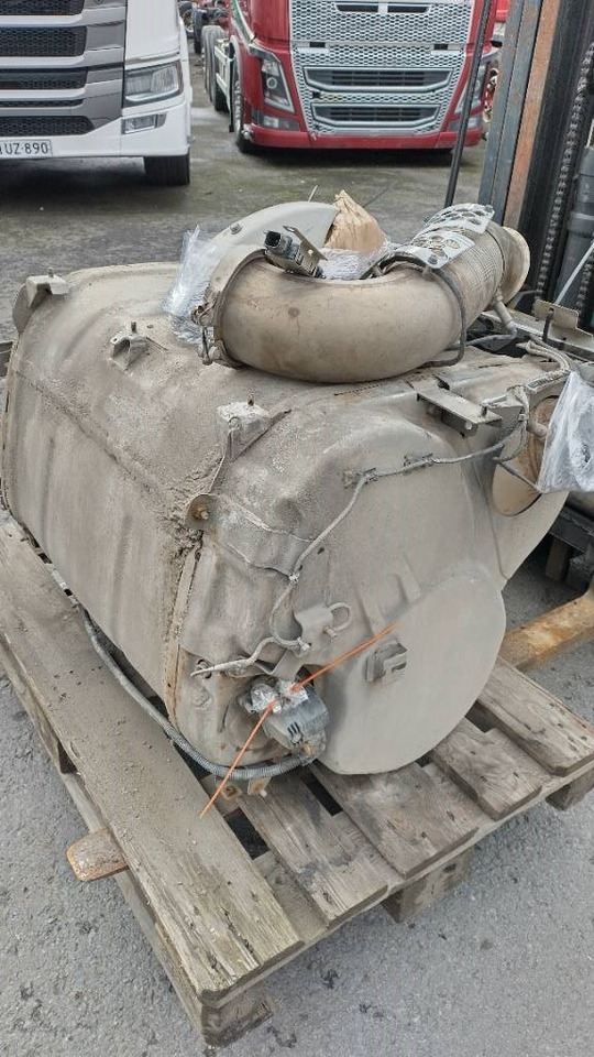 Scania NG580 pystyputki katalysaattori täydellinen pake - Motori për Kamioni: foto 3 Scania NG580 pystyputki katalysaattori täydellinen pake - Motori për Kamioni: foto 3