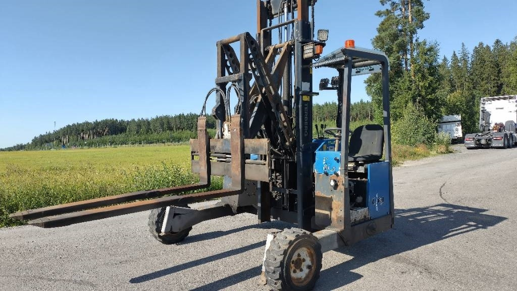 Terberg Kinglifter perätrukki - Pirun i montuar në kamion: foto 2 Terberg Kinglifter perätrukki - Pirun i montuar në kamion: foto 2