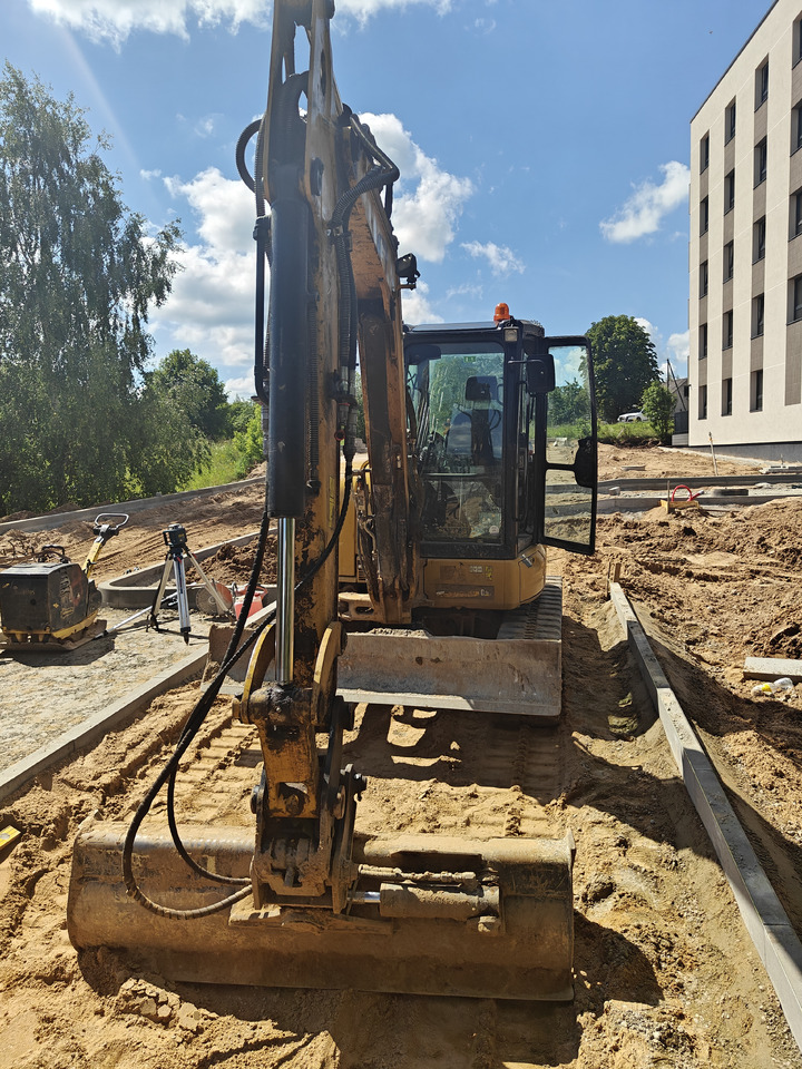 CATERPILLAR 305E2 - Miniekskavator: foto 2 CATERPILLAR 305E2 - Miniekskavator: foto 2