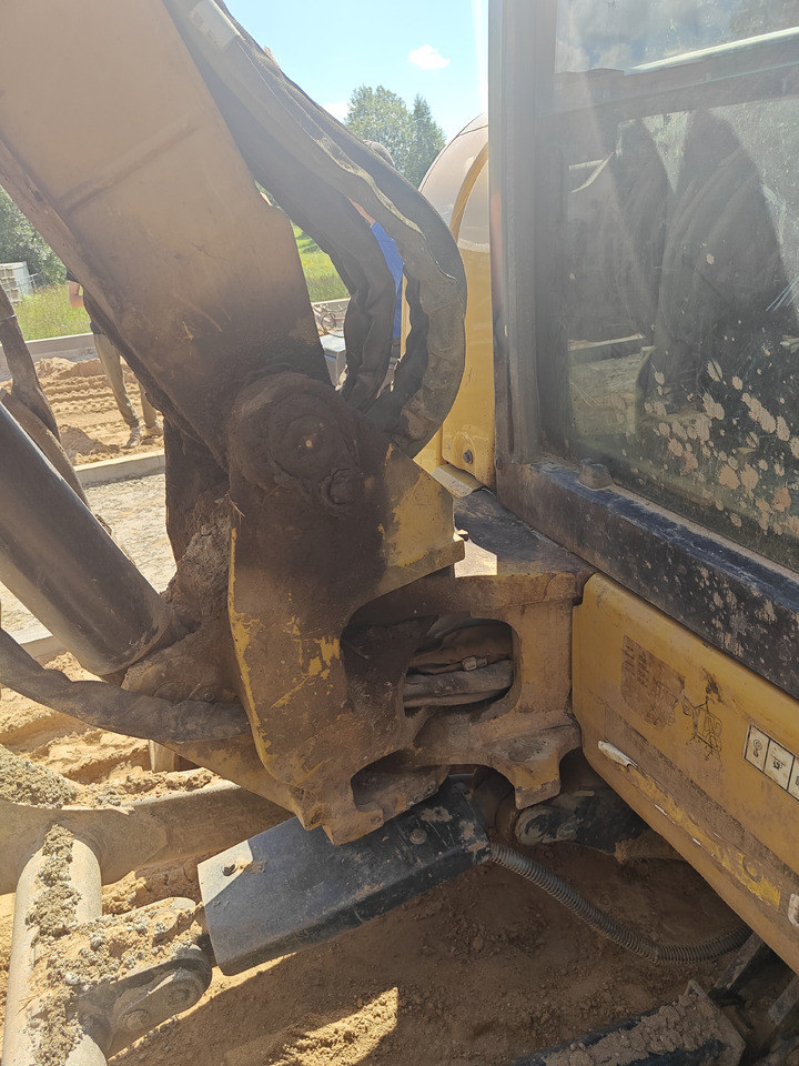 CATERPILLAR 305E2 - Miniekskavator: foto 4 CATERPILLAR 305E2 - Miniekskavator: foto 4