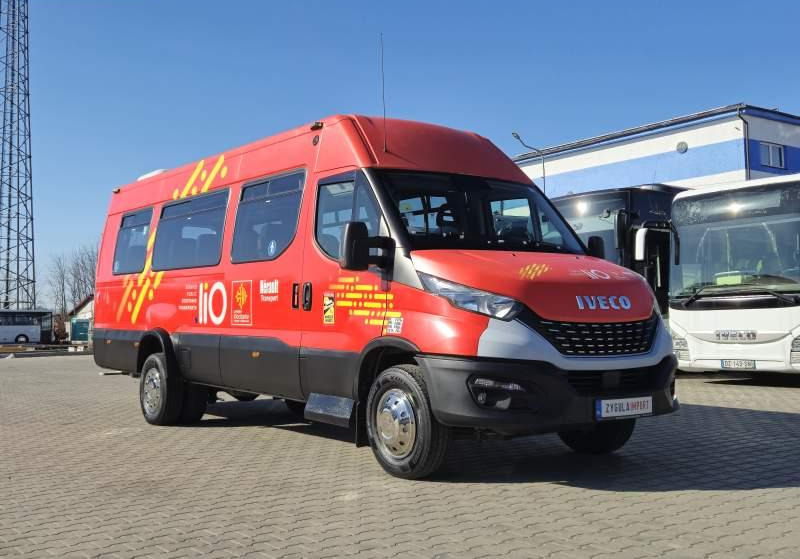 Iveco DAILY 65C18/SPROWADZONE/23 MIEJSCA/KLIM/WINDA - Minibus, Furgon pasagjerësh: foto 4 Iveco DAILY 65C18/SPROWADZONE/23 MIEJSCA/KLIM/WINDA - Minibus, Furgon pasagjerësh: foto 4