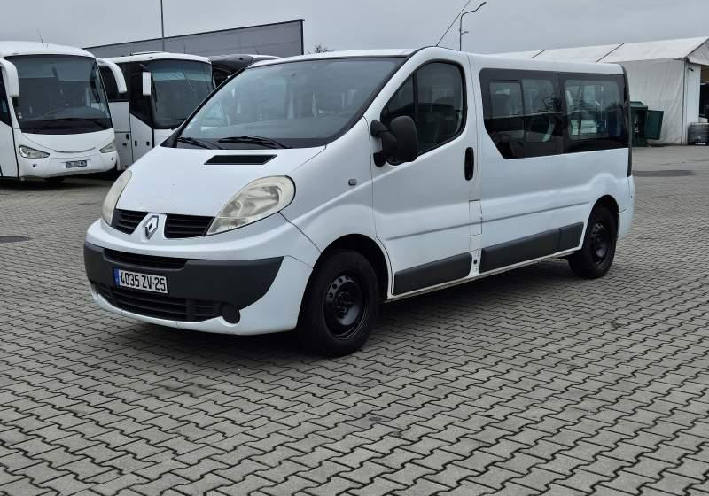 Renault TRAFIC 2.0 DCI 90 COMBI L2H1 / SPROWADZONY - Minibus, Furgon pasagjerësh: foto 1 Renault TRAFIC 2.0 DCI 90 COMBI L2H1 / SPROWADZONY - Minibus, Furgon pasagjerësh: foto 1