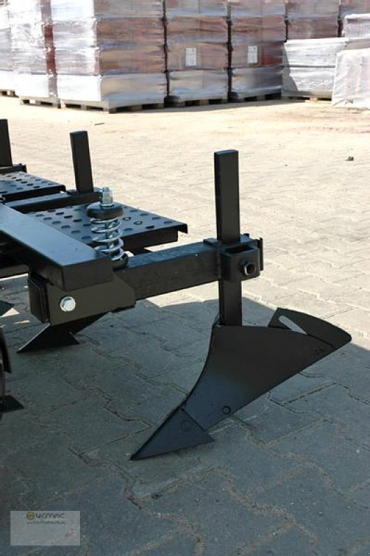 BOMET Kartoffellegemaschine Kartoffelpflanzmaschine 2-reihig NEU - Makinë mbjellëse për patate: foto 5 BOMET Kartoffellegemaschine Kartoffelpflanzmaschine 2-reihig NEU - Makinë mbjellëse për patate: foto 5