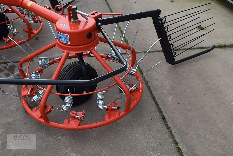 Boxer Heuwender 300cm Boxer HB275 Heuschwader Kreiselwender Schwader - Barkthyese/ Shkundës bari: foto 3 Boxer Heuwender 300cm Boxer HB275 Heuschwader Kreiselwender Schwader - Barkthyese/ Shkundës bari: foto 3