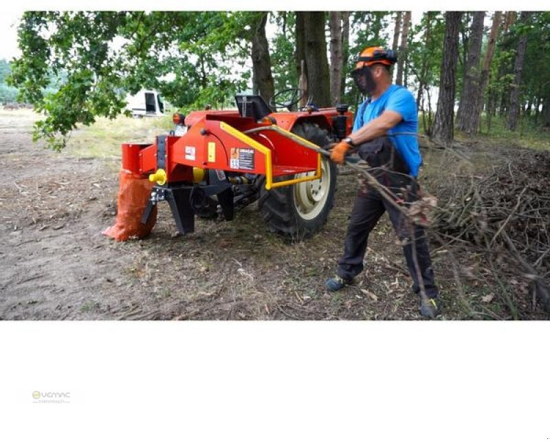 Remet Holzhacker Remet R-60 Hacker Grobhäcksler Holzhäcksler NEU - Copëtuese druri: foto 4 Remet Holzhacker Remet R-60 Hacker Grobhäcksler Holzhäcksler NEU - Copëtuese druri: foto 4