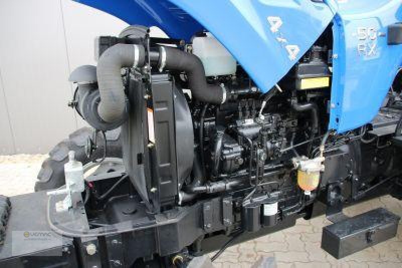 Solis Solis 50 Traktor Trecker Schlepper Bulldog Allrad 50PS NEU - Traktor: foto 4 Solis Solis 50 Traktor Trecker Schlepper Bulldog Allrad 50PS NEU - Traktor: foto 4