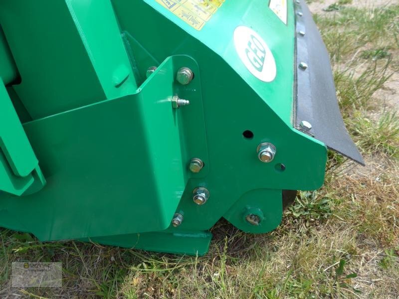 Vemac GEO Böschungsmulcher AGF140 160 180 Mulcher Seitenmulcher - Trince me spostim anësor: foto 5 Vemac GEO Böschungsmulcher AGF140 160 180 Mulcher Seitenmulcher - Trince me spostim anësor: foto 5