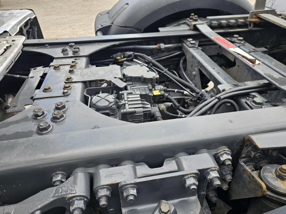Daf 530 Xf530 - Gjysmë-kamion: foto 2 Daf 530 Xf530 - Gjysmë-kamion: foto 2