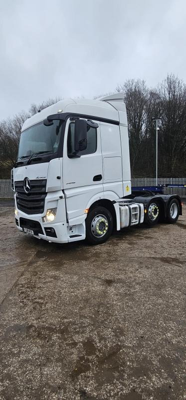 Mercedes 2548 - Gjysmë-kamion: foto 1 Mercedes 2548 - Gjysmë-kamion: foto 1