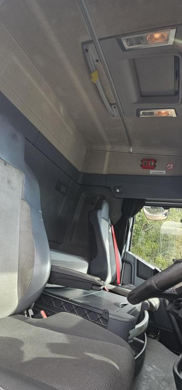 Renault T460 - Gjysmë-kamion: foto 4 Renault T460 - Gjysmë-kamion: foto 4