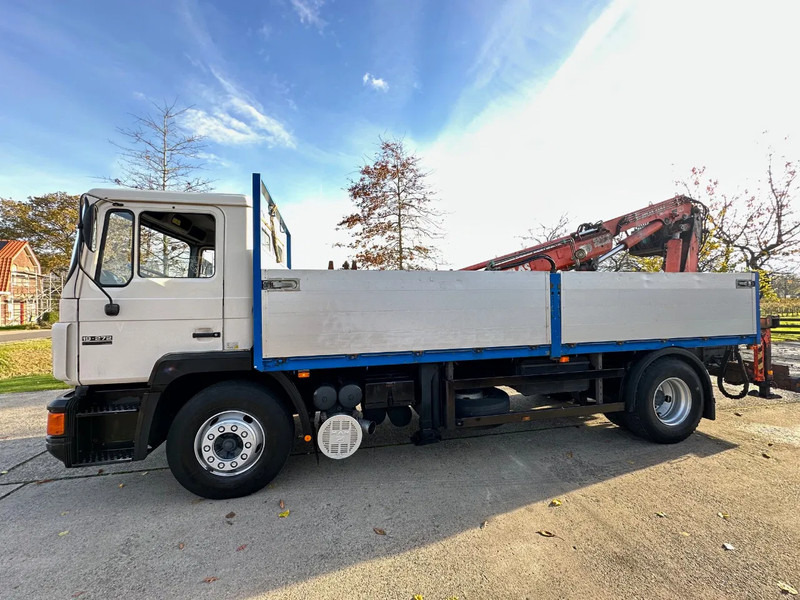 MAN 19.272 F90 / NL TRUCK / 4X2 / EURO1 / ATLAS AK140.1-6,2/1 / MANUAL / FIRST OWNER - Kamion me vinç: foto 4 MAN 19.272 F90 / NL TRUCK / 4X2 / EURO1 / ATLAS AK140.1-6,2/1 / MANUAL / FIRST OWNER - Kamion me vinç: foto 4