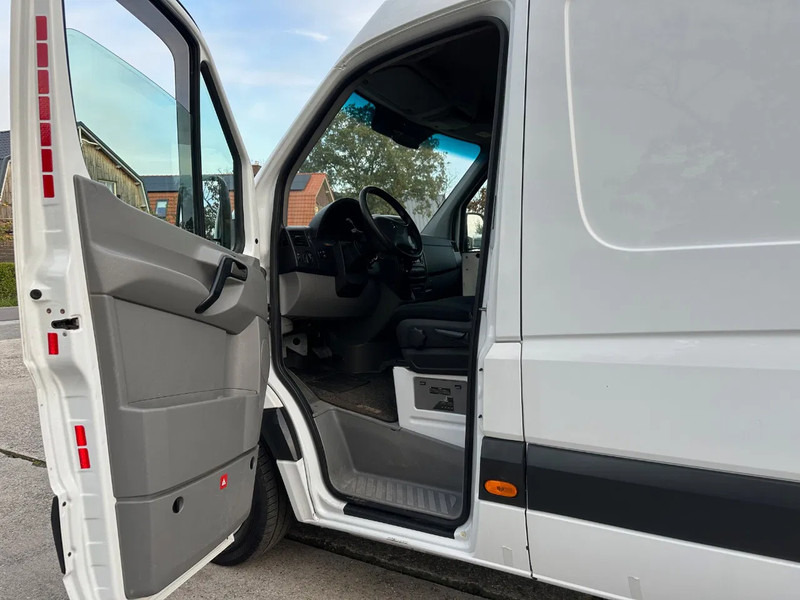 Mercedes-Benz Sprinter 313 CDI / L2H2 / AUTOMAAT / NL BUS / 130 PK / 2-ZITS / CC / AIRCO / CAMERA - Furgon: foto 5 Mercedes-Benz Sprinter 313 CDI / L2H2 / AUTOMAAT / NL BUS / 130 PK / 2-ZITS / CC / AIRCO / CAMERA - Furgon: foto 5