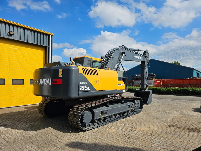 Hyundai R215L - Ekskavator me zinxhirë: foto 4 Hyundai R215L - Ekskavator me zinxhirë: foto 4