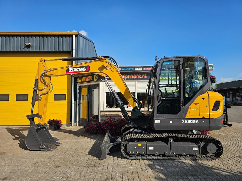 XCMG XE60GA - Miniekskavator: foto 1 XCMG XE60GA - Miniekskavator: foto 1