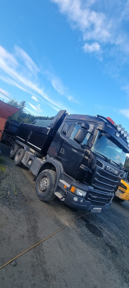 Scania R560 6x4 Full Steel New TUV - Kamion vetëshkarkues: foto 3 Scania R560 6x4 Full Steel New TUV - Kamion vetëshkarkues: foto 3