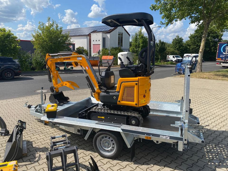 Minibagger BK1300JSR + Tieflader + Zubehör *INKL.19% MWST*BERGER KRAUS*VERSTELLFAHRWERK* KUBOTA*SOFORT!* - Miniekskavator: foto 4 Minibagger BK1300JSR + Tieflader + Zubehör *INKL.19% MWST*BERGER KRAUS*VERSTELLFAHRWERK* KUBOTA*SOFORT!* - Miniekskavator: foto 4