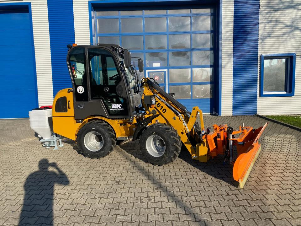 Radlader/Hoflader BK810 inkl. Winter-Komplettpaket *INKL.19% MWST*BERGER KRAUS* KUBOTA*EURO*CE* - Ngarkues i artikuluar: foto 2 Radlader/Hoflader BK810 inkl. Winter-Komplettpaket *INKL.19% MWST*BERGER KRAUS* KUBOTA*EURO*CE* - Ngarkues i artikuluar: foto 2