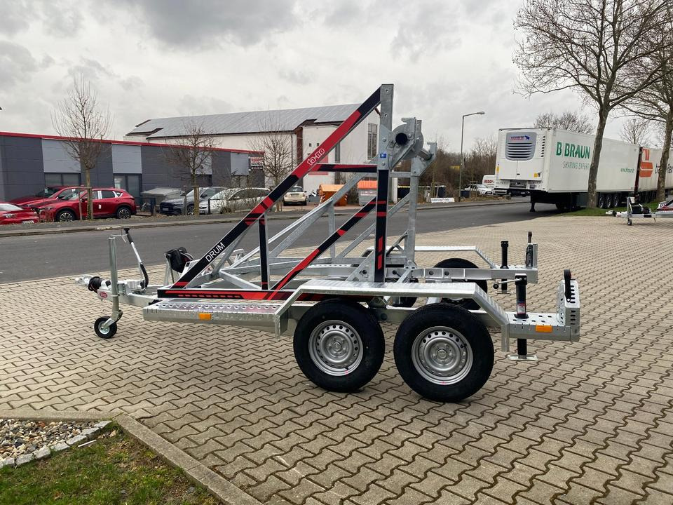 Vermietung / Kabelanhänger 2700KG / Nutzlast 2040KG / Kabeltrommel-Anhänger / Glasfaser/ 1 Woche - Rimorkio kabllore: foto 4 Vermietung / Kabelanhänger 2700KG / Nutzlast 2040KG / Kabeltrommel-Anhänger / Glasfaser/ 1 Woche - Rimorkio kabllore: foto 4