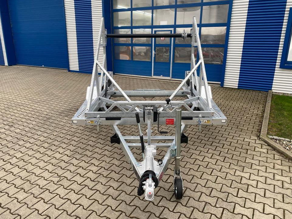 Vermietung / Kabelanhänger 3500KG / Nutzlast 2766KG / Kabeltrommel-Anhänger / Glasfaser/ 3 Tage - Rimorkio kabllore: foto 2 Vermietung / Kabelanhänger 3500KG / Nutzlast 2766KG / Kabeltrommel-Anhänger / Glasfaser/ 3 Tage - Rimorkio kabllore: foto 2