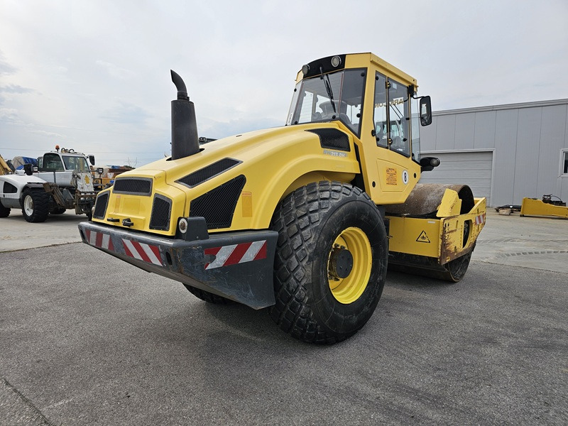 BOMAG BW213DH-4 BVC - Ngjeshës: foto 3 BOMAG BW213DH-4 BVC - Ngjeshës: foto 3