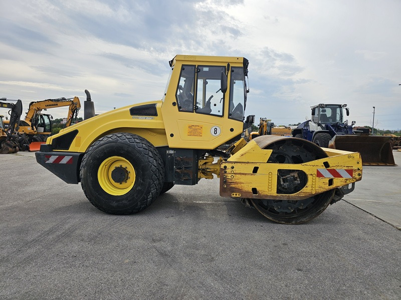 BOMAG BW213DH-4 BVC - Ngjeshës: foto 4 BOMAG BW213DH-4 BVC - Ngjeshës: foto 4