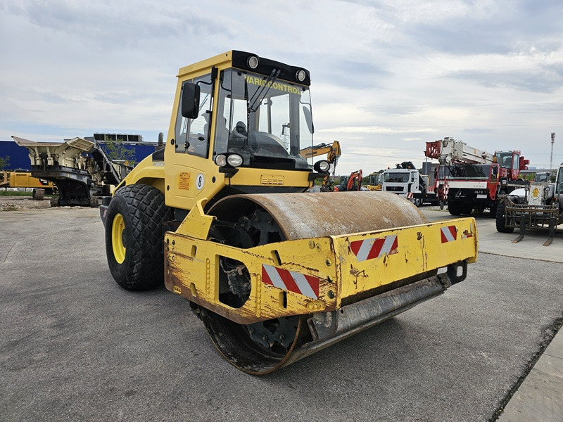 BOMAG BW213DH-4 BVC - Ngjeshës: foto 5 BOMAG BW213DH-4 BVC - Ngjeshës: foto 5