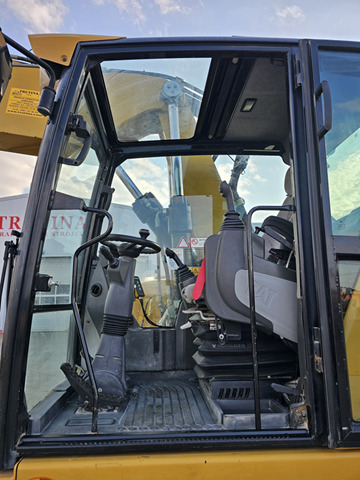 Ekskavator me goma CATERPILLAR M318F: foto 9