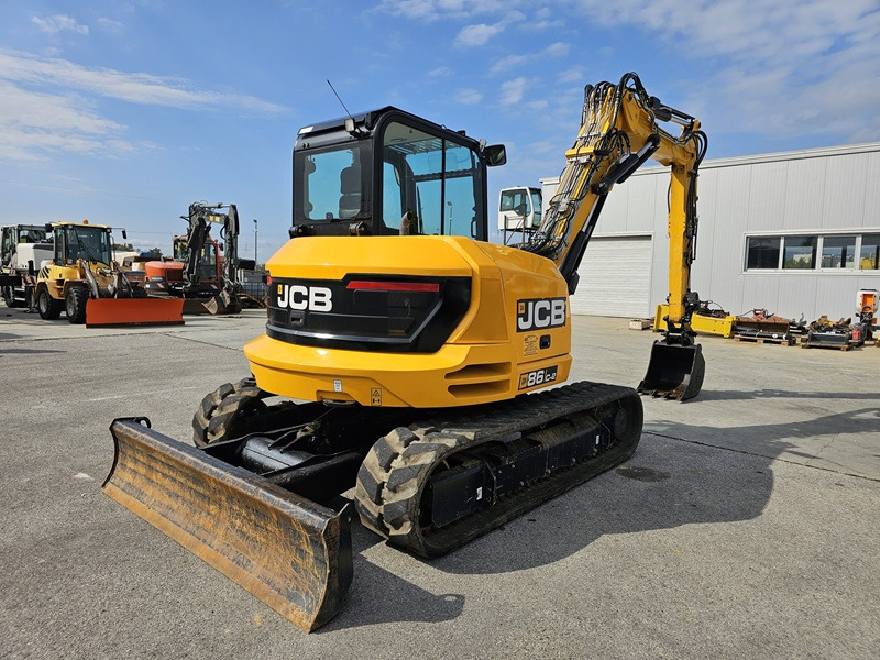 JCB 86C-2T - Ekskavator me zinxhirë: foto 3 JCB 86C-2T - Ekskavator me zinxhirë: foto 3