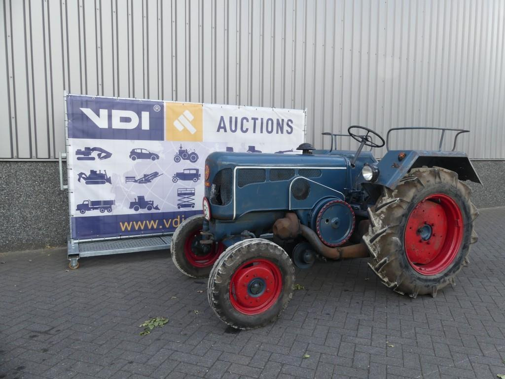 Lanz Bulldog D2816 - Traktor: foto 1 Lanz Bulldog D2816 - Traktor: foto 1
