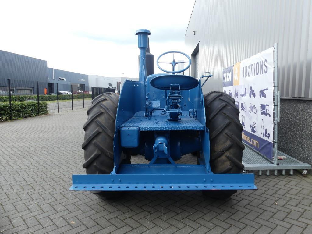Lanz Bulldog D9506 - Traktor: foto 5 Lanz Bulldog D9506 - Traktor: foto 5