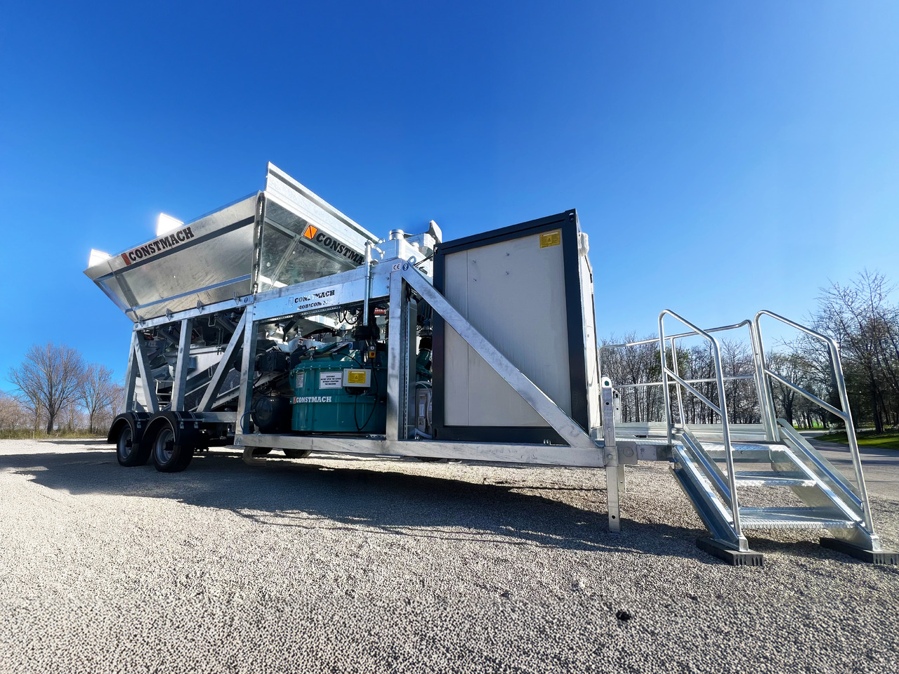 Constmach Mini-Mobile Betonmischanlage 30 m³/h - Impiant betoni: foto 1 Constmach Mini-Mobile Betonmischanlage 30 m³/h - Impiant betoni: foto 1