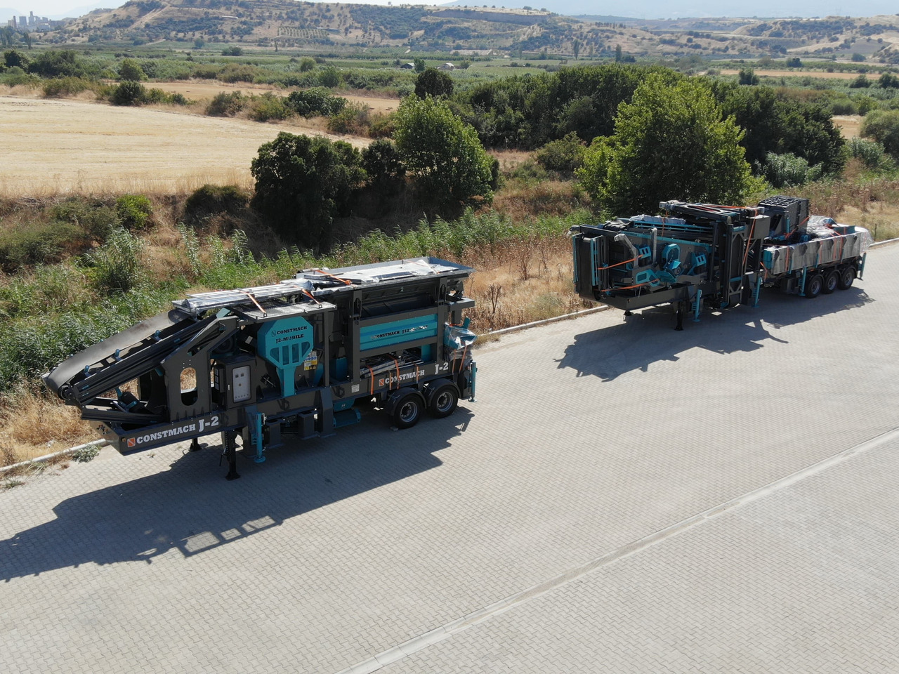 Constmach Mobile Prallbrech- und Siebanlage mit einer Kapazität von 150-200 Tonnen - Gurëthyesi i lëvizshëm: foto 2 Constmach Mobile Prallbrech- und Siebanlage mit einer Kapazität von 150-200 Tonnen - Gurëthyesi i lëvizshëm: foto 2