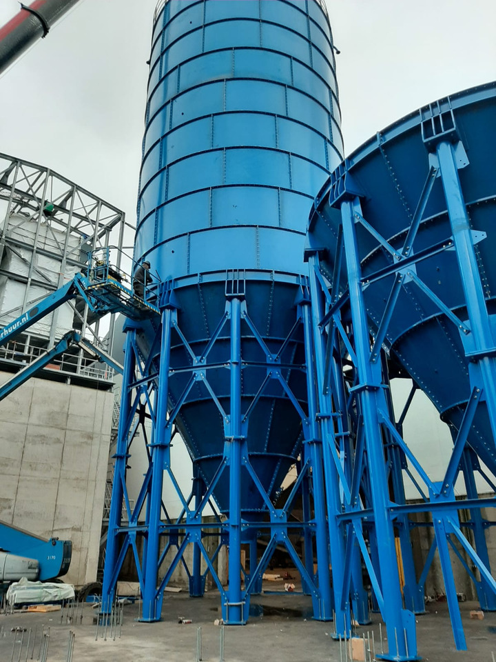 Constmach Silo à Ciment d'une Capacité de 3000 Tonnes - Silos për çimento: foto 1 Constmach Silo à Ciment d'une Capacité de 3000 Tonnes - Silos për çimento: foto 1