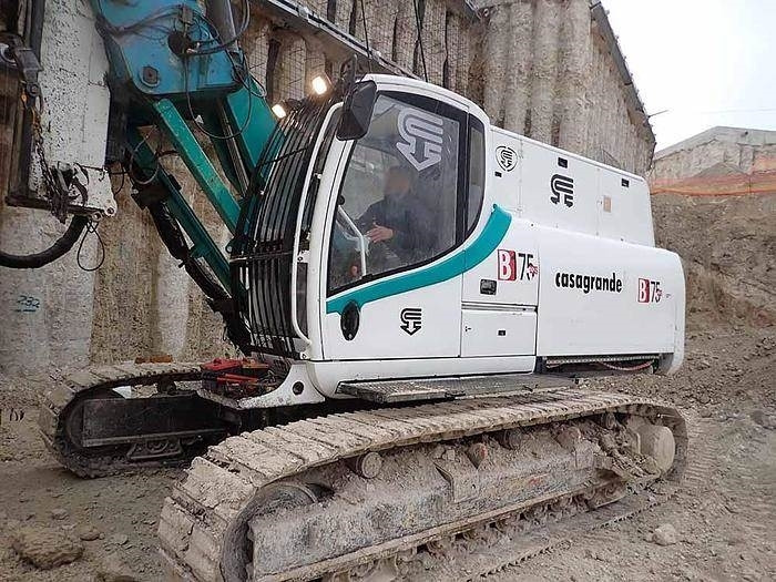 Casagrande B175XP-2 - Sondë shpimi: foto 4 Casagrande B175XP-2 - Sondë shpimi: foto 4