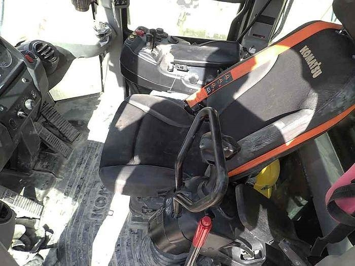 Komatsu WA475 - Fadrom me goma: foto 4 Komatsu WA475 - Fadrom me goma: foto 4