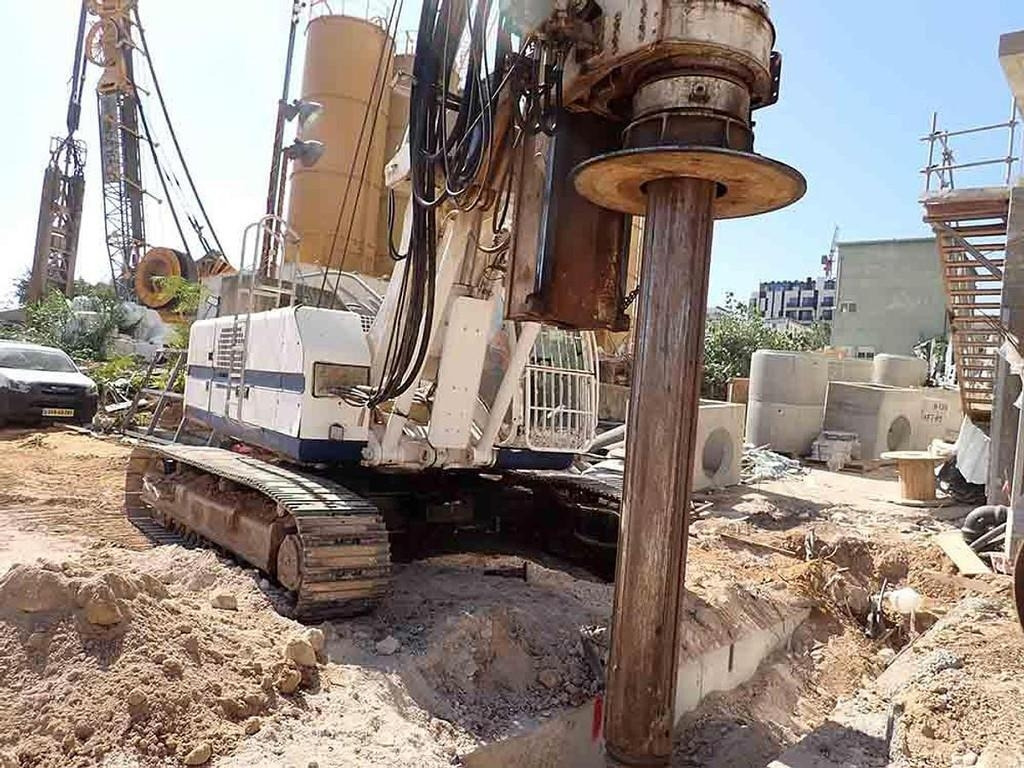 Soilmec SR30 - Sondë shpimi: foto 2 Soilmec SR30 - Sondë shpimi: foto 2