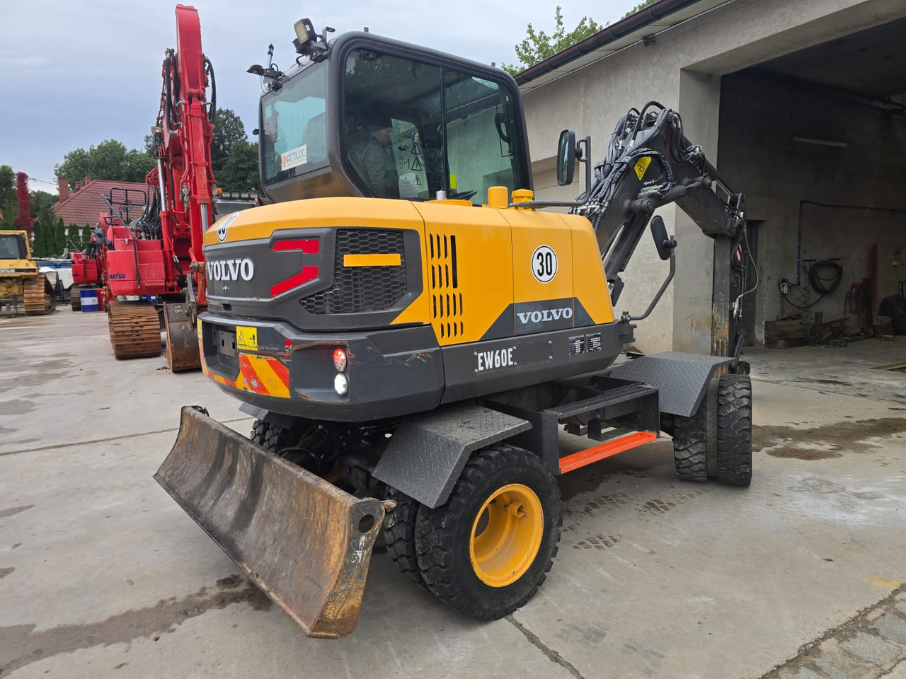 VOLVO EW 60E - Ekskavator me goma: foto 4 VOLVO EW 60E - Ekskavator me goma: foto 4