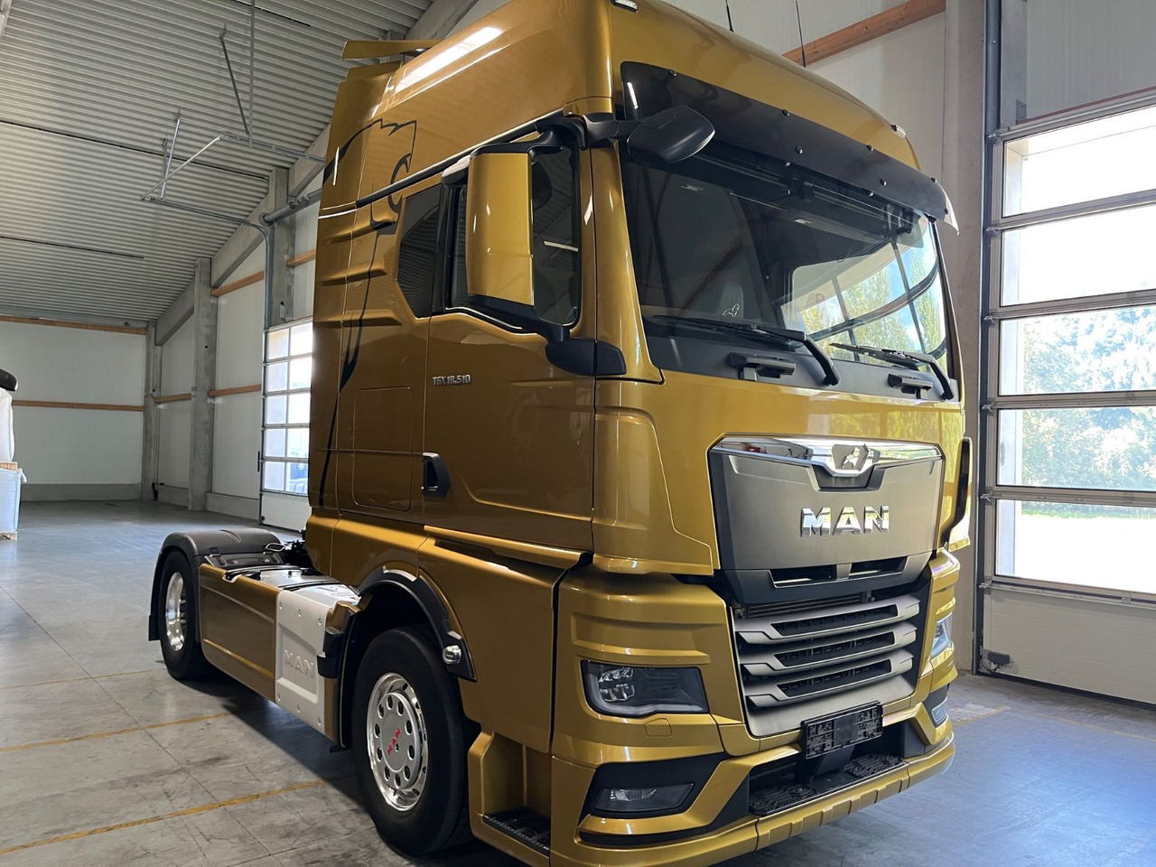 MAN TGX 18.510 - Gjysmë-kamion: foto 3 MAN TGX 18.510 - Gjysmë-kamion: foto 3