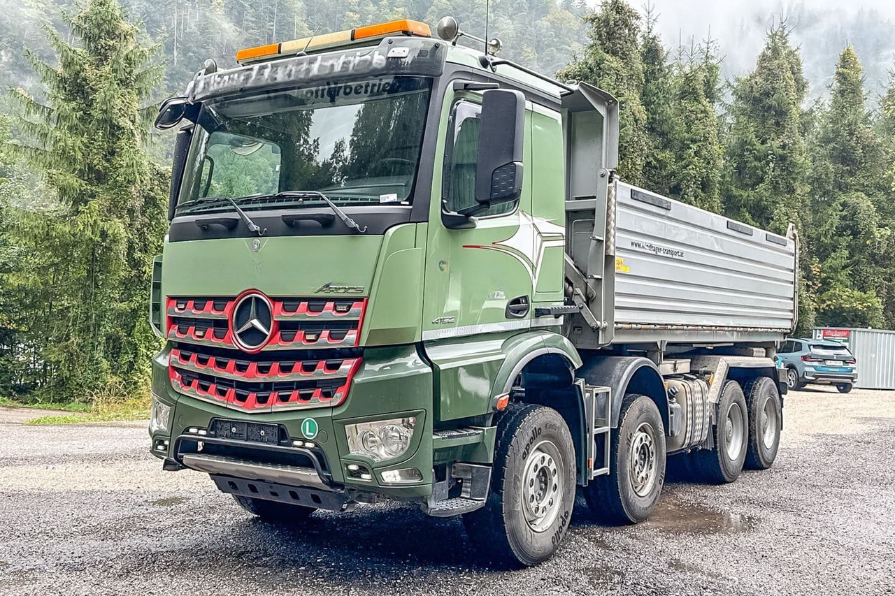 Mercedes-Benz Arocs 4152 - Kamion vetëshkarkues: foto 1 Mercedes-Benz Arocs 4152 - Kamion vetëshkarkues: foto 1